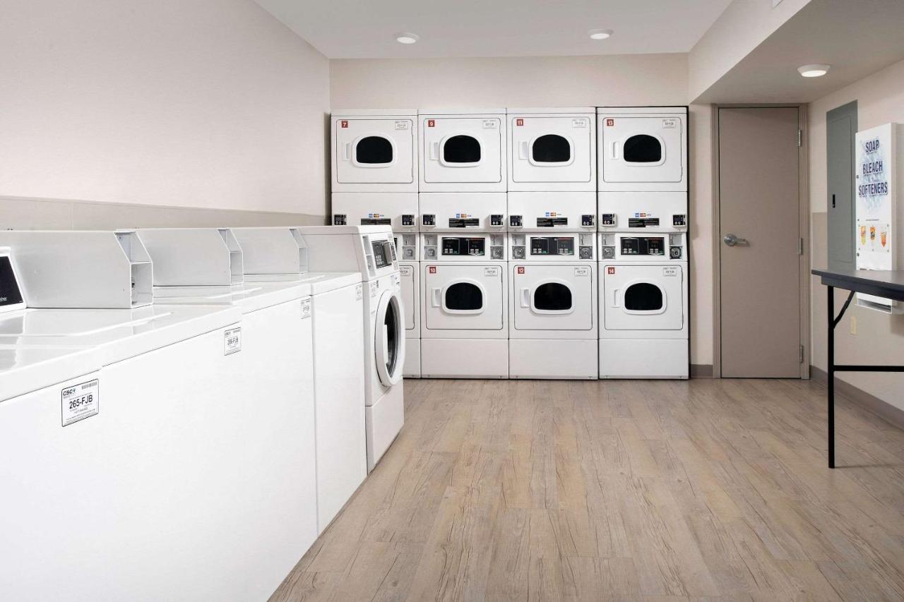 Woodspring Suites Broken Arrow タルサ エクステリア 写真