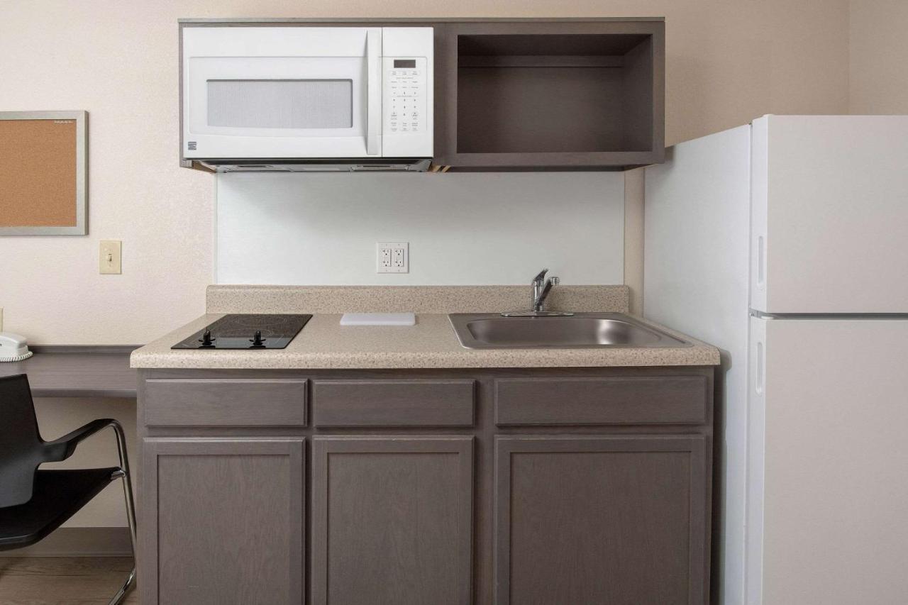 Woodspring Suites Broken Arrow タルサ エクステリア 写真