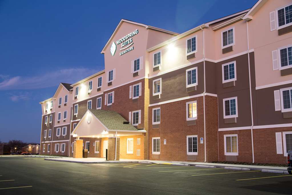 Woodspring Suites Broken Arrow タルサ エクステリア 写真